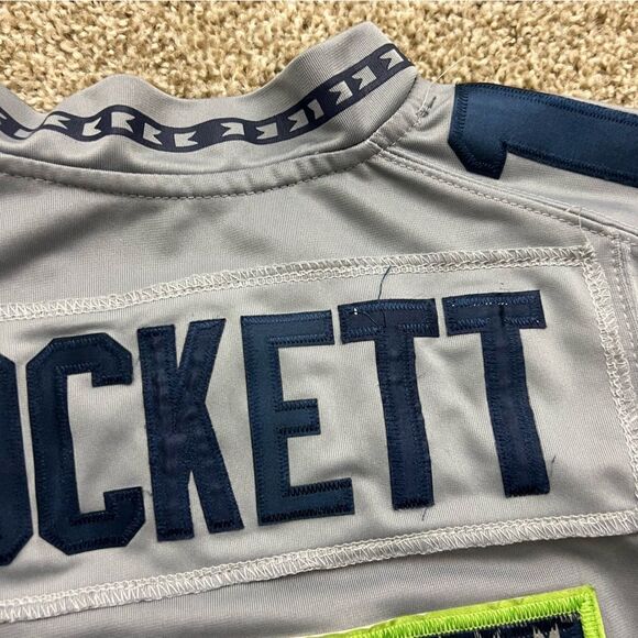 Tyler Lockett Seattle Seahawks on field style jersey Youth M - Picture 3 of 5